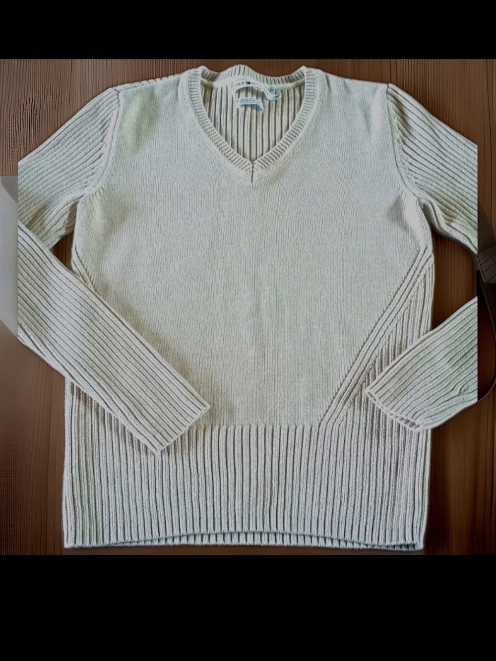 Tommy Hilfiger Women's Cream V-Neck Ribbed Sweater, 60% Cotton Blend